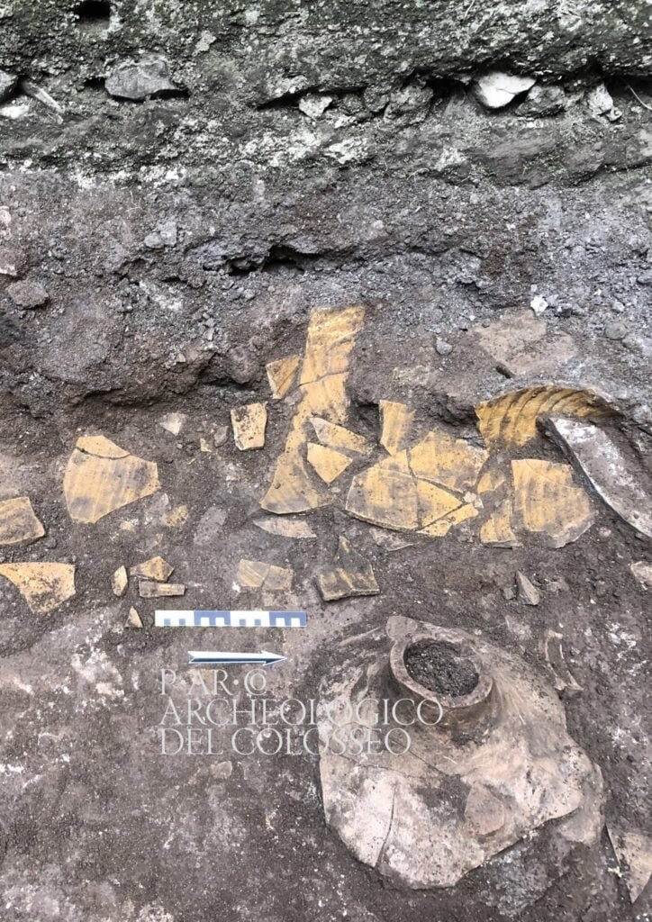 amphora-with-yellow-ocher-724x1024-1 Amphora With Yellow Ocher
