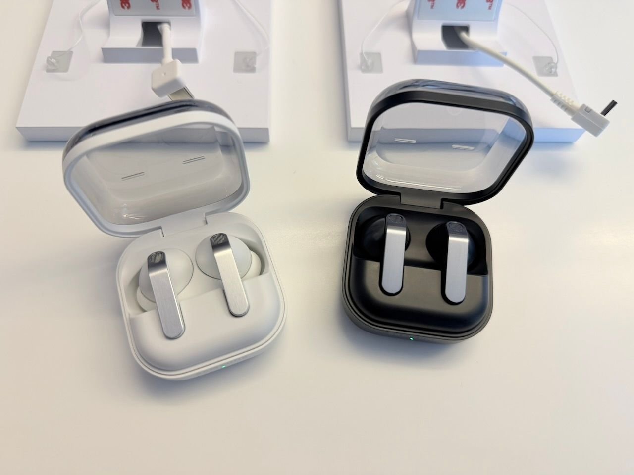 Samsung Galaxy Buds, kulak içi kulaklık deneyimini geride bırakıyor.