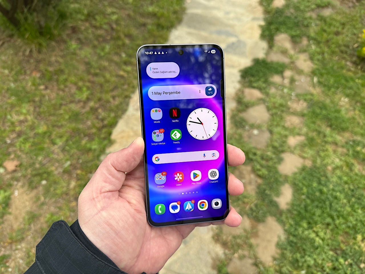 iPhone ile dosya paylaşımı, artık Galaxy A serisinde de mümkün hale gelecek.