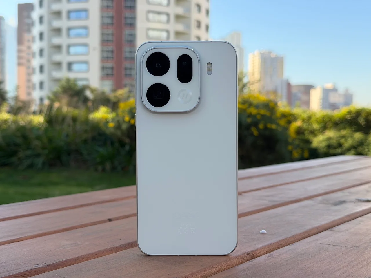 Oppo Find X10 Pro’nun ilk sızıntıları gün yüzüne çıktı, çift 200 MP kamera dikkatleri üzerine çekiyor.