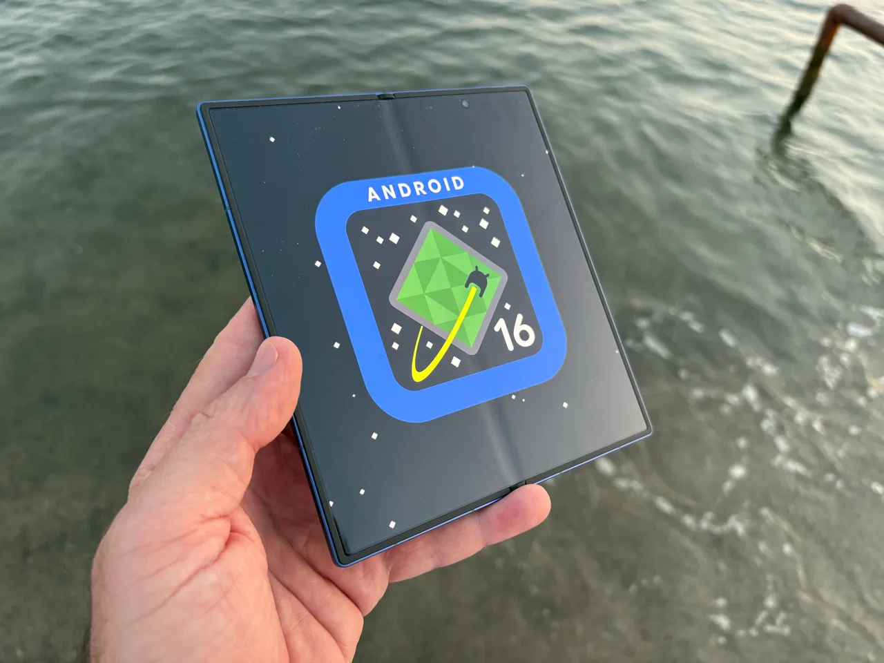 Galaxy Z Fold 8’in kat izi sorununu OPPO seviyesine indiriyor.